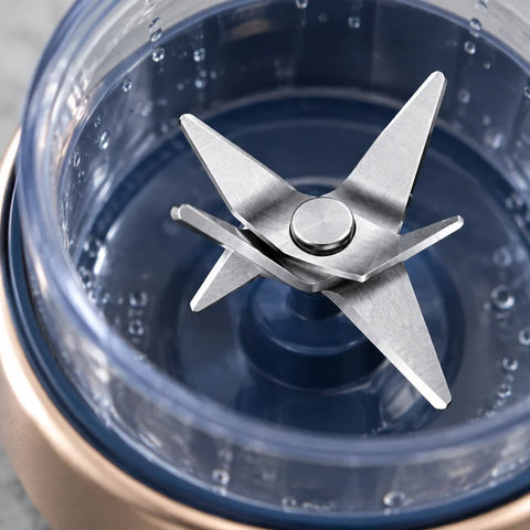 [Scale AI] detail, BlendGo Mini — Blender portable USB
